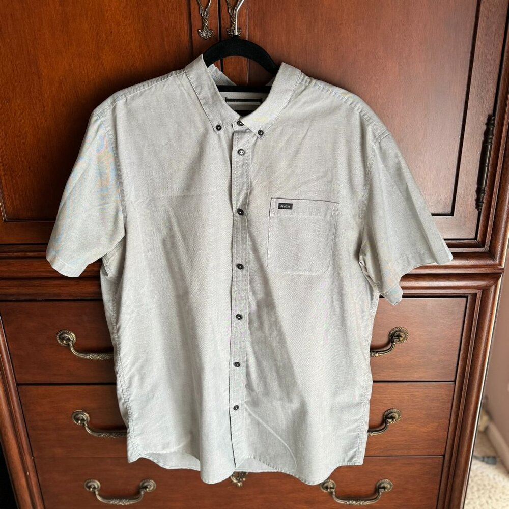 RVCA XL Gray Button Up Shirt